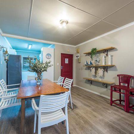 Beacon Wharf , George Hay 6 Seafront Accommodation มอสเซิลเบย์ ภายนอก รูปภาพ
