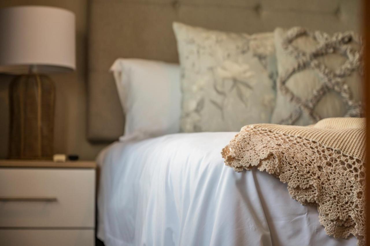 Beacon Wharf , George Hay 6 Seafront Accommodation มอสเซิลเบย์ ภายนอก รูปภาพ